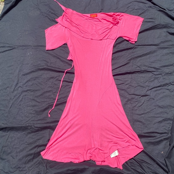 Barely worn, beautiful Vivienne Westwood Red Label dress in hot pink. - Picture 1 of 4